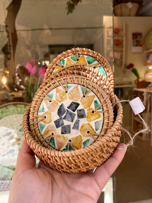 Posavasos de conchas estilo Güell