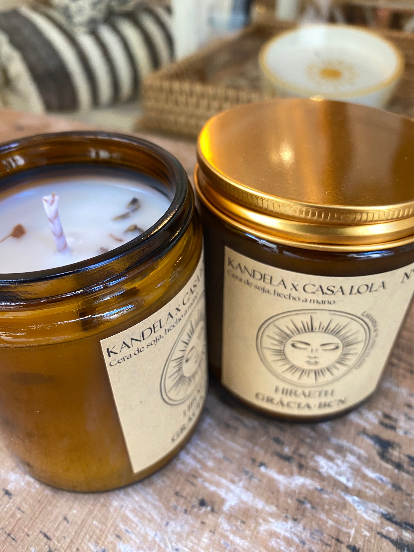 Vela natural Gràcia x  Lavanda y ylang ylang