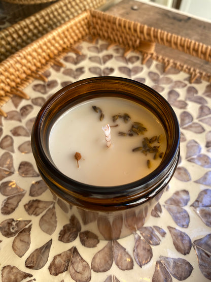 Vela natural Gràcia x  Lavanda y ylang ylang
